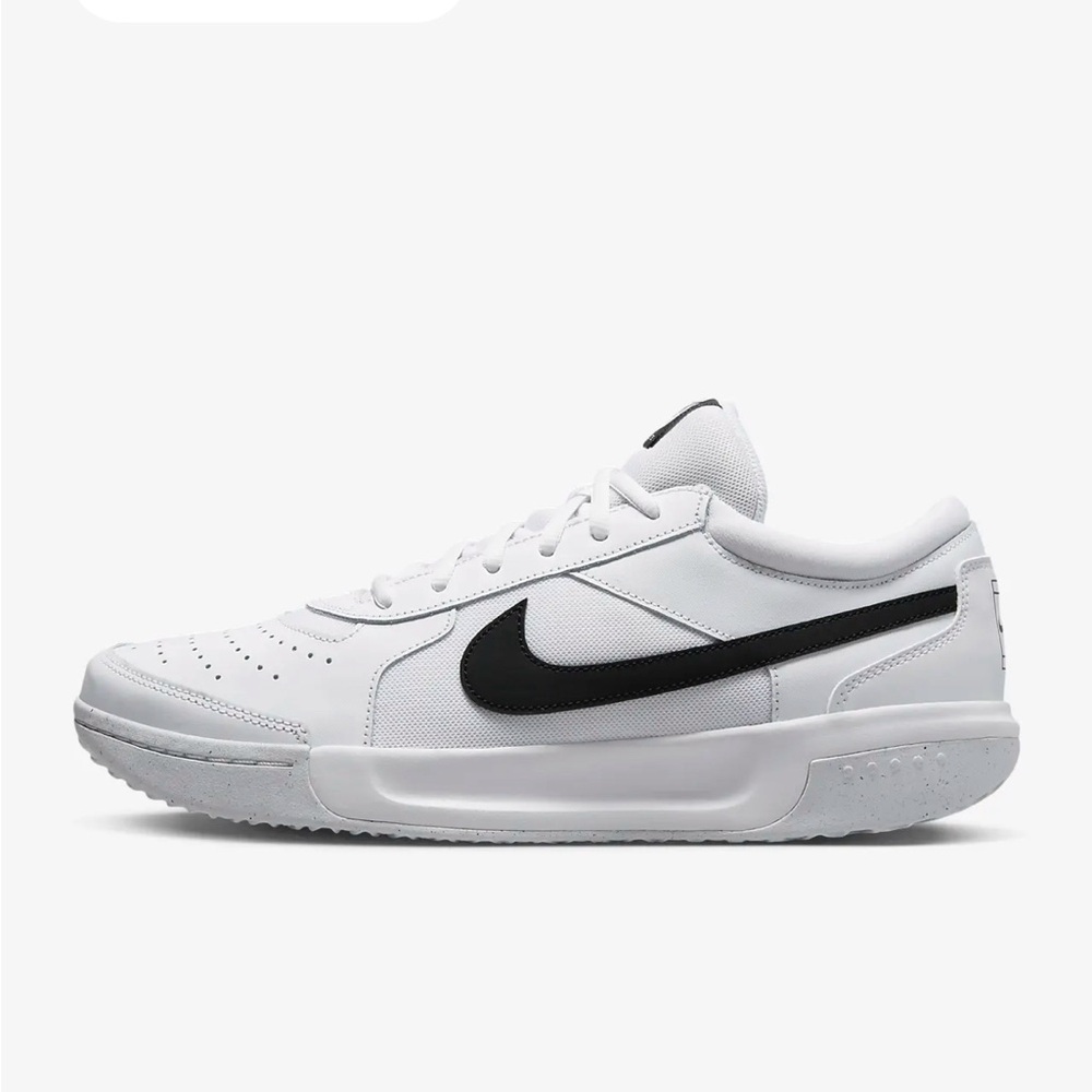 Men’s Nike Zoom Court Lite 3 NEW IN BOX